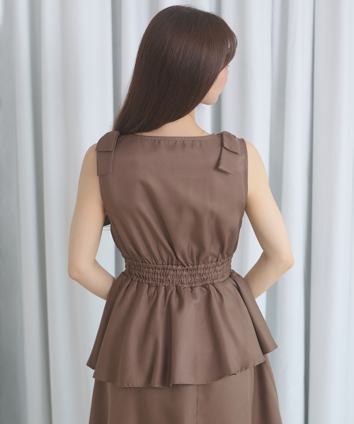 Ambre Neige(アンブルネージュ)の「shoulder ribbon dress / ショルダーリボンワンピース(ワンピース・レディース・ブラック/モカ/アイボリー・FREE)」の14枚目の写真