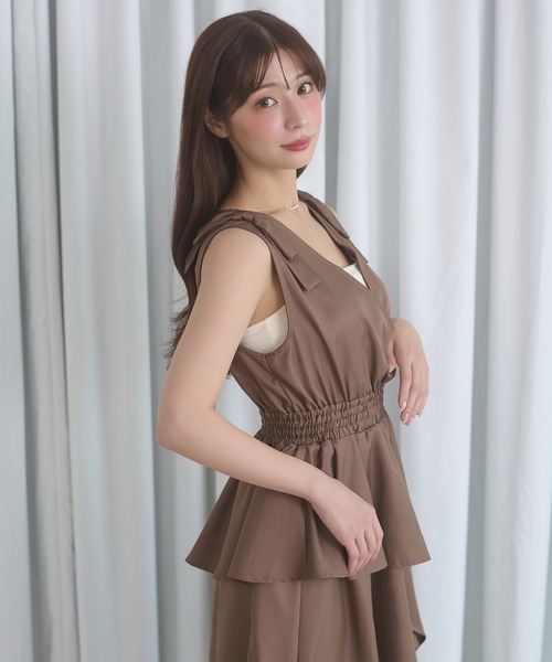 Ambre Neige(アンブルネージュ)の「shoulder ribbon dress / ショルダーリボンワンピース(ワンピース・レディース・ブラック/モカ/アイボリー・FREE)」の12枚目の写真