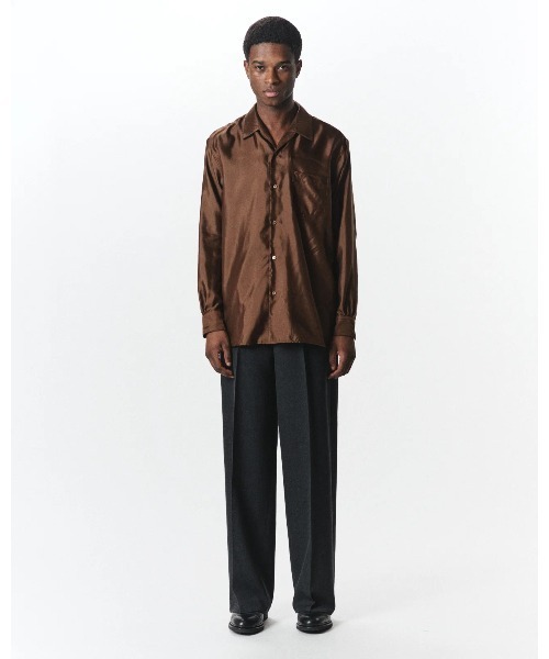 markaware(マーカウェア)の「FLAT FRONT WIDE TROUSERS(スラックス・メンズ・ダークグレー/ブラック・1/2)」の7枚目の写真