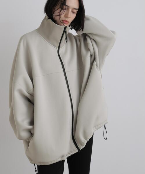 LE PHIL（ルフィル）の「《LE PHIL SPORTS》テックダンボールスタンドカラーブルゾン（ブルゾン・レディース・ブラック/ベージュ・1/0）」の2枚目の写真