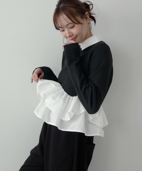 AMUU. PRECIEUSE（アムープレシューズ）の「シャツドッキングフリルヘムティアードニット（ニット/セーター・レディース・ブラック/ネイビー/グレー/アイボリー・FREE）」の11枚目の写真