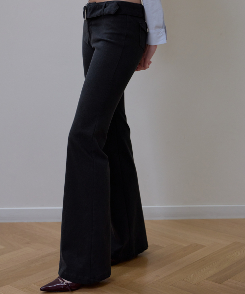 ROSEFRANTZ（ロゼフランツ）の「Belted Boots Cut Pants [Black]（その他パンツ・レディース・ブラック・SMALL/MEDIUM）」の5枚目の写真
