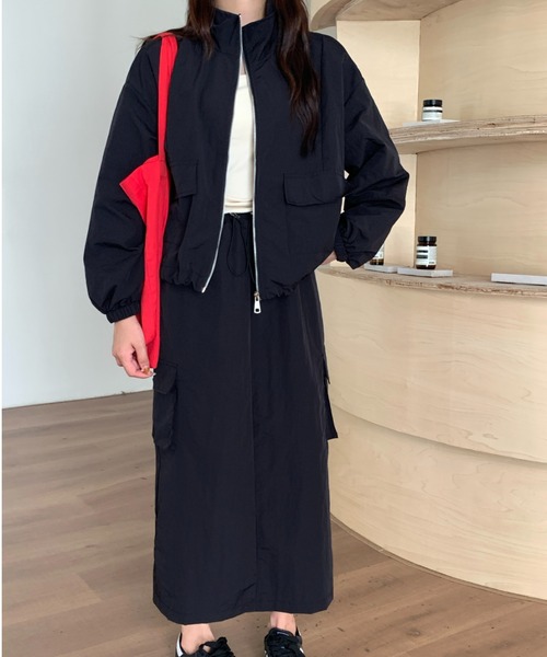 LUCPY(ラクピー)の「ブルゾン×カーゴロングスカート セットアップ(その他アウター・レディース・ブラック・X-LARGE/XX-LARGE/LARGE/MEDIUM)」の1枚目の写真
