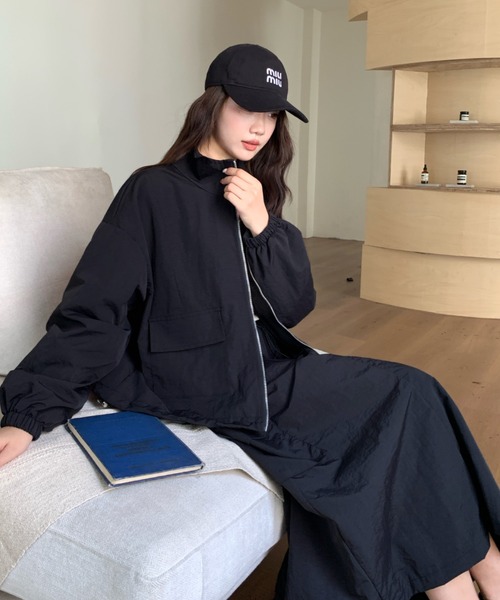LUCPY(ラクピー)の「ブルゾン×カーゴロングスカート セットアップ(その他アウター・レディース・ブラック・X-LARGE/XX-LARGE/LARGE/MEDIUM)」の3枚目の写真