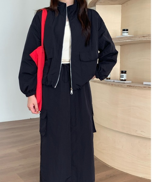 LUCPY(ラクピー)の「ブルゾン×カーゴロングスカート セットアップ(その他アウター・レディース・ブラック・X-LARGE/XX-LARGE/LARGE/MEDIUM)」の6枚目の写真
