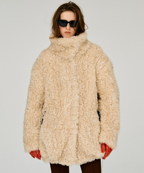 PRANK PROJECT(プランクプロジェクト)の「【2026Winter Pre-Order】スタンドカラーカールファーコート / Stand Collar Curly Fur Coat(その他アウター・レディース・ブラウン/アイボリー・FREE)」の2枚目の写真