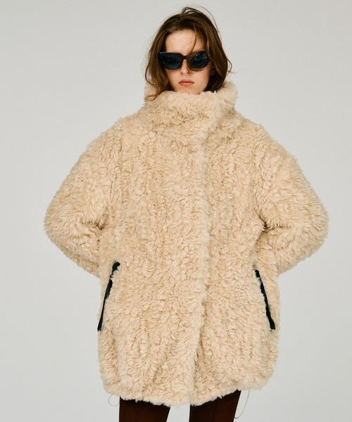 PRANK PROJECT(プランクプロジェクト)の「【2026Winter Pre-Order】スタンドカラーカールファーコート / Stand Collar Curly Fur Coat(その他アウター・レディース・ブラウン/アイボリー・FREE)」の5枚目の写真