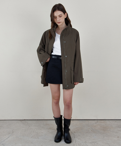 WEDNESDAYOASISFORWOMEN（ウェンズデー オアシス フォー ウーマン）の「[ATELIER EDITION] ワークコットンハイネックジャケット_KHAKI BROWN(WCB6OT03)（その他アウター・レディース・カーキブラウン・FREE）」の3枚目の写真