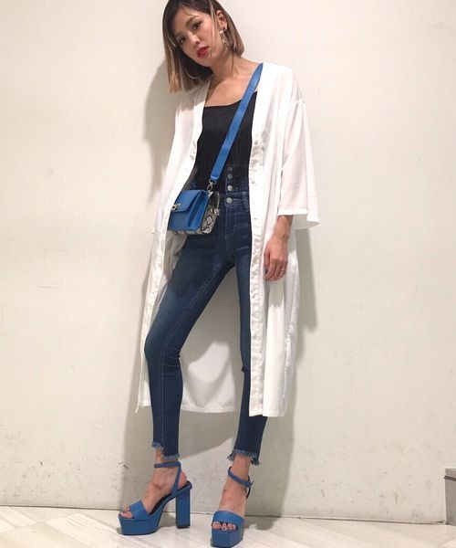 EMODA(エモダ)の「2WAY マキシシャツ(シャツ/ブラウス・レディース・その他1/ブラック/その他/ホワイト・FREE)」の1枚目の写真