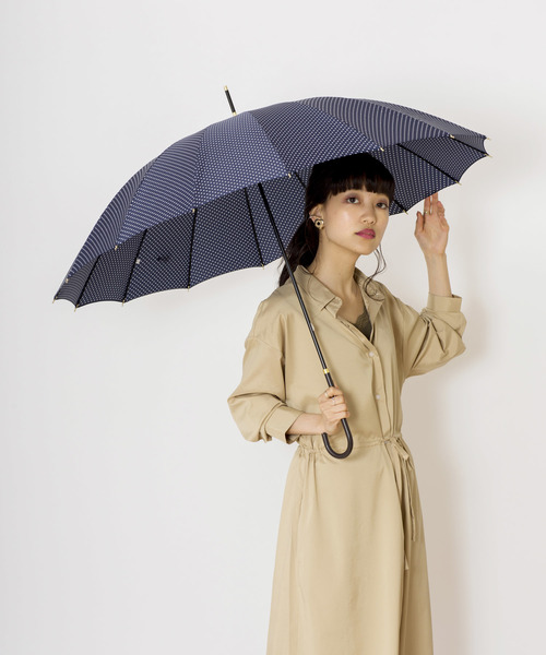 Wpc.(ダブリュピーシー)の「16本骨ドット(長傘・レディース・ブラック/グリーン/ピンク/ネイビー・FREE)」の6枚目の写真