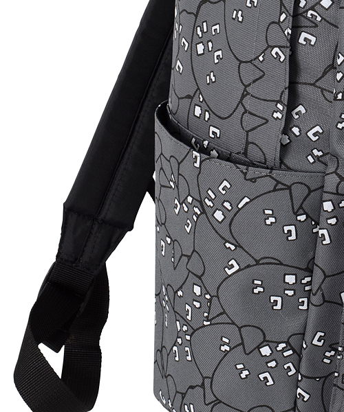 にゃー(ニャー)の「S 総柄びーむろぼにゃーリュック(バックパック/リュック・レディース・チャコールグレー・FREE)」の2枚目の写真