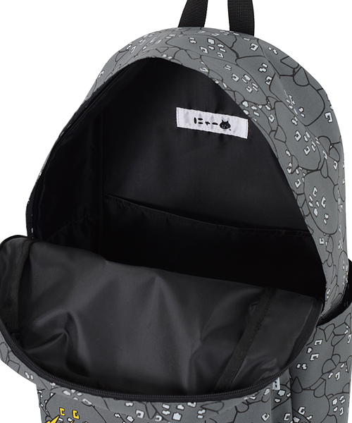 にゃー(ニャー)の「S 総柄びーむろぼにゃーリュック(バックパック/リュック・レディース・チャコールグレー・FREE)」の5枚目の写真