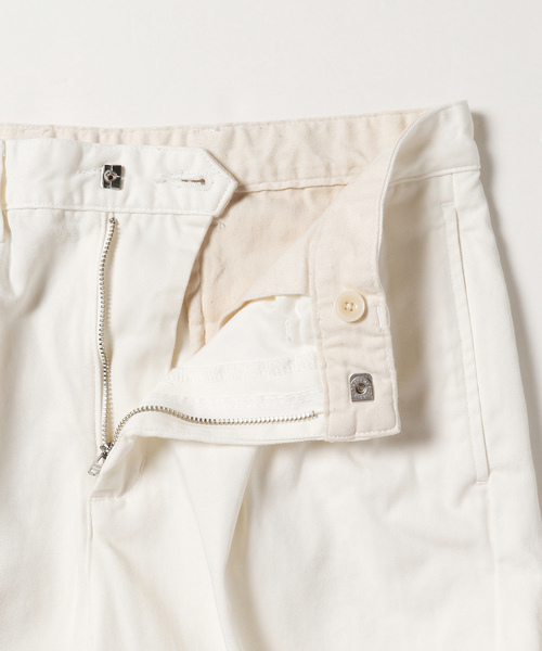 BEAMS BOY（ビームスボーイ）の「BEAMS BOY / チノ ペグトップ パンツ（チノパンツ・レディース・ホワイト/ベージュ/ネイビー・0/1）」の21枚目の写真