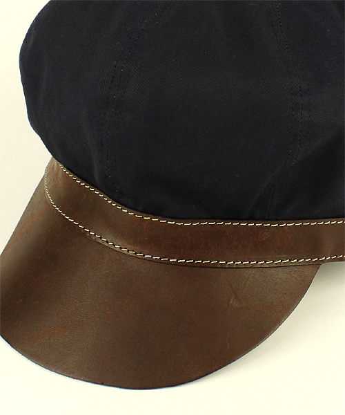 International Gallery BEAMS（インターナショナルギャラリービームス）の「MASTER&CO / 別注 コットン×レザーキャップ（キャスケット・メンズ・カーキ/ネイビー・ONE SIZE）」の18枚目の写真