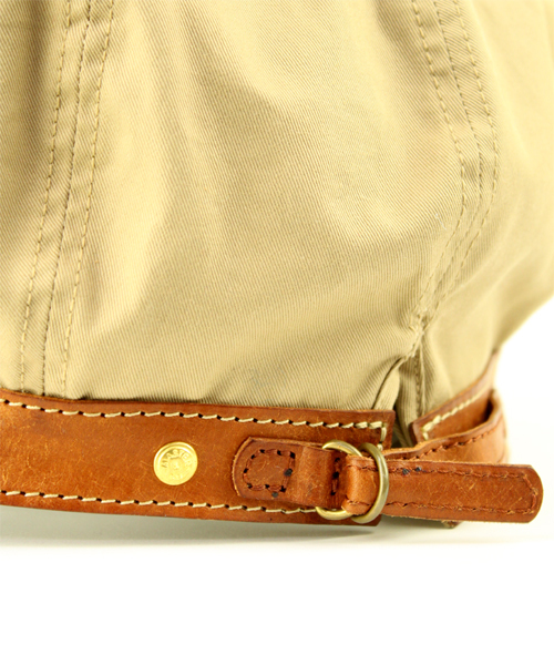 International Gallery BEAMS（インターナショナルギャラリービームス）の「MASTER&CO / 別注 コットン×レザーキャップ（キャスケット・メンズ・カーキ/ネイビー・ONE SIZE）」の9枚目の写真