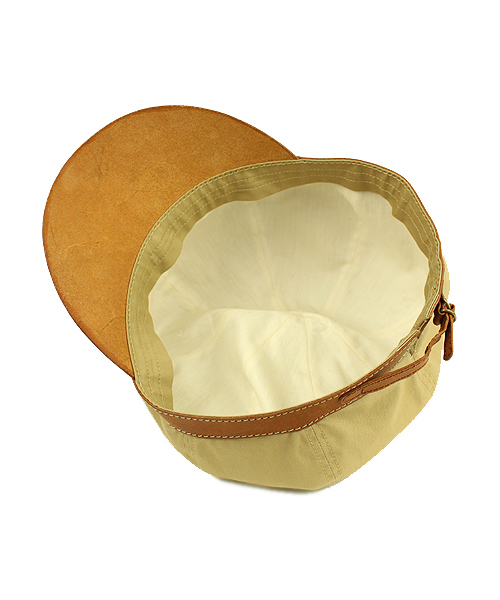 International Gallery BEAMS（インターナショナルギャラリービームス）の「MASTER&CO / 別注 コットン×レザーキャップ（キャスケット・メンズ・カーキ/ネイビー・ONE SIZE）」の10枚目の写真