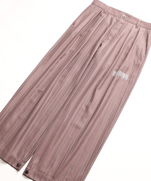SHAREEF(シャリーフ)の「SHADOW STRIPE WIDE PANTS(その他パンツ・メンズ・ブラック/モカ・1/2/3)」の10枚目の写真
