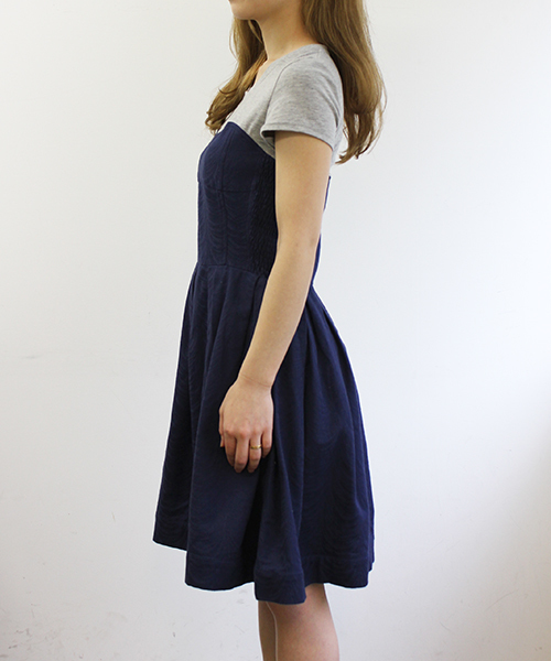 Kastane（カスタネ）の「【Kastane】ビスチェ風ワンピース（ワンピース・レディース・グレー/ネイビー/ターコイズブルー・FREE）」の5枚目の写真