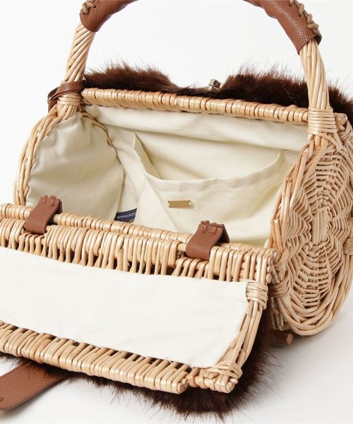 Casselini（キャセリーニ）の「エコファー×ヤナギBAG（かごバッグ・レディース・ブラック/ブラウン・FREE）」の6枚目の写真