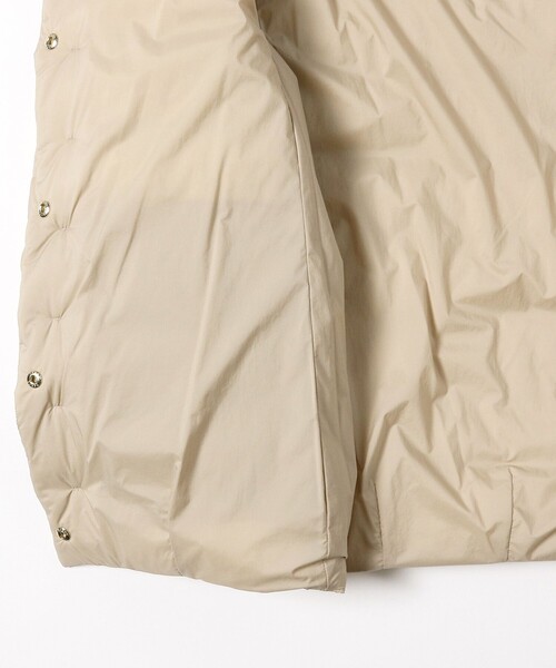 EFFE BEAMS（エッフェビームス）の「HERNO / ハイネック 3/4スリーブ ダウンブルゾン（ブルゾン・レディース・ブラック/ブラウン系その他/ブラウン系その他2/ベージュ・40/42/38）」の18枚目の写真