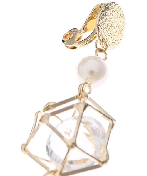 YECCA VECCA（イェッカヴェッカ）の「デザインアシンメトリーイヤリング（イヤリング・レディース・シルバー/ゴールド・FREE）」の5枚目の写真