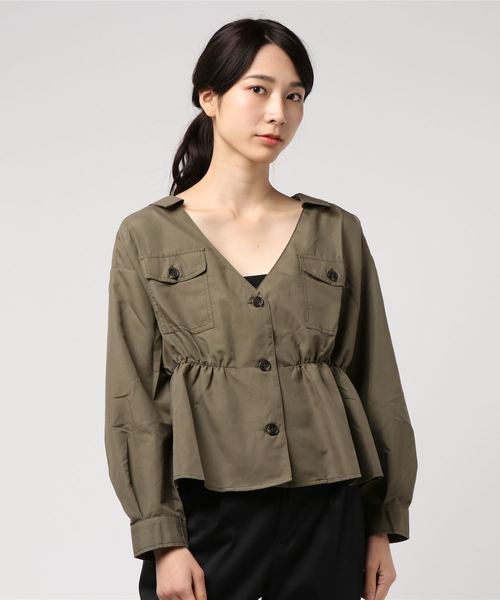 KOBE LETTUCE（コウベレタス）の「バックフリルVネックワークシャツ＊レディース/トップス/羽織り/無地/グレンチェック柄[C3435]神戸レタス（シャツ/ブラウス・レディース・グレイッシュベージュ/カーキ/ブラウン系その他/ブラック系その他・FREE）」の4枚目の写真