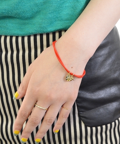 SHIPS JET BLUE（シップスジェットブルー）の「JB: チャーム/カラーブレス■（ブレスレット・メンズ・グリーン/ライトグリーン/ネイビー/ライトブルー/イエロー/レッド・ONESIZE）」の6枚目の写真