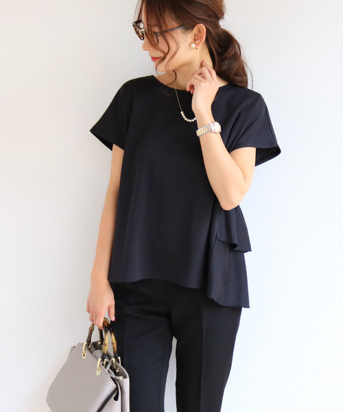 andme(アンドミー)の「ポンチ背中フリル半袖トップス Tシャツ(Tシャツ/カットソー・レディース・ブラック/ネイビー/カーキ/オフホワイト/ベージュ・M/L)」の7枚目の写真