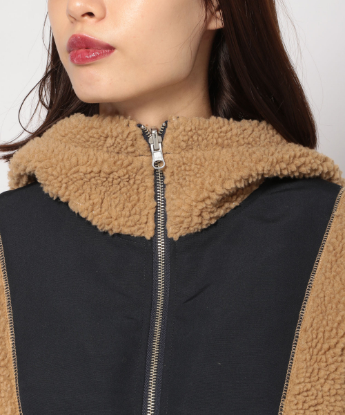 PAGEBOY（ページボーイ）の「ボアリバーシブルフードブルゾン（ブルゾン・レディース・アイボリー/ホワイト×ブラック/キャメル・FREE）」の20枚目の写真