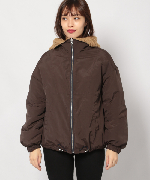 PAGEBOY（ページボーイ）の「ボアリバーシブルフードブルゾン（ブルゾン・レディース・アイボリー/ホワイト×ブラック/キャメル・FREE）」の18枚目の写真