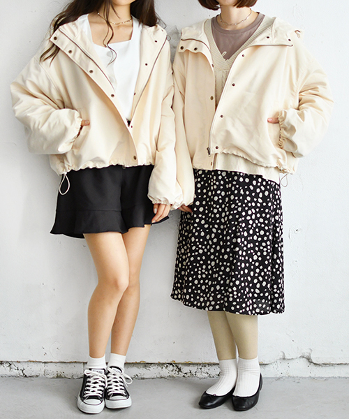 PairPair(ペアペア)の「【ライナー取り外し可能】2WAY袖ボリュームマウンパ(ブルゾン・レディース・ブラック/ベージュ/アイボリー/モカ・FREE)」の5枚目の写真