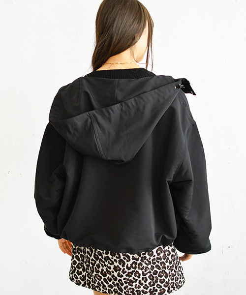 PairPair(ペアペア)の「【ライナー取り外し可能】2WAY袖ボリュームマウンパ(ブルゾン・レディース・ブラック/ベージュ/アイボリー/モカ・FREE)」の20枚目の写真