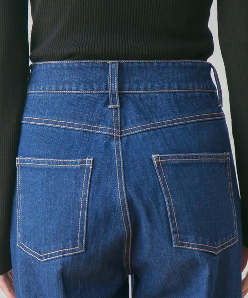 rectangle(レクタングル)の「センタープレスワイドデニムパンツ(デニムパンツ・レディース・インディゴブルー/ブルー・MEDIUM/LARGE)」の3枚目の写真