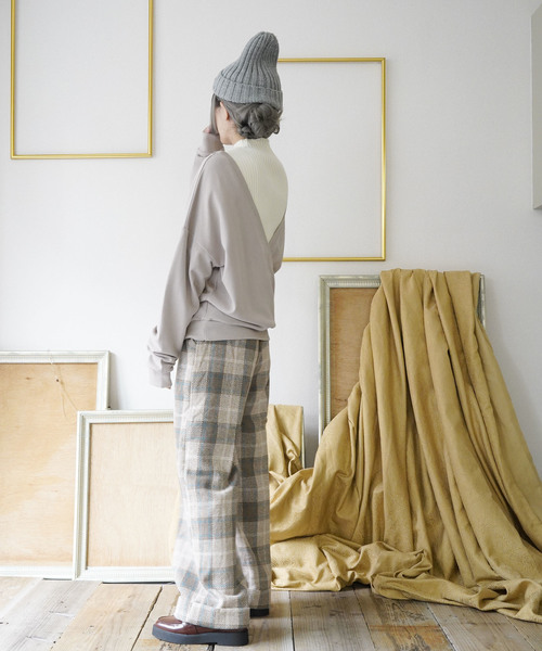 sakurabois（サクラボア）の「２WAYスウェットトップス（スウェット・レディース・チャコール/モカ/グレイッシュベージュ/キャメル・M）」の7枚目の写真