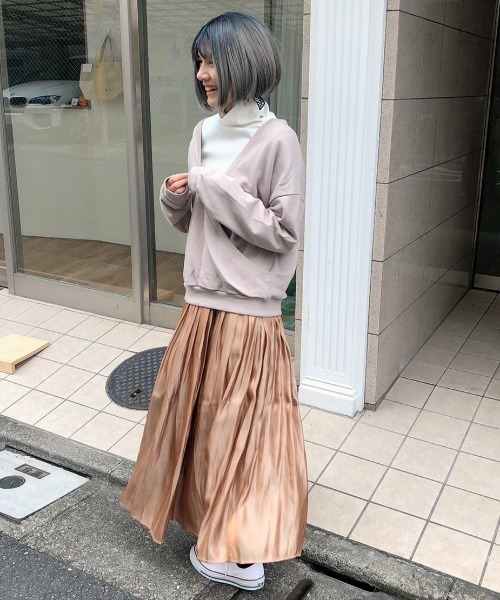 sakurabois（サクラボア）の「２WAYスウェットトップス（スウェット・レディース・チャコール/モカ/グレイッシュベージュ/キャメル・M）」の15枚目の写真