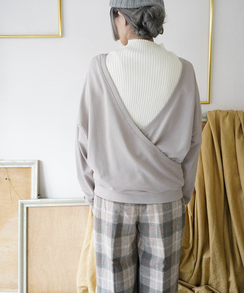 sakurabois（サクラボア）の「２WAYスウェットトップス（スウェット・レディース・チャコール/モカ/グレイッシュベージュ/キャメル・M）」の11枚目の写真