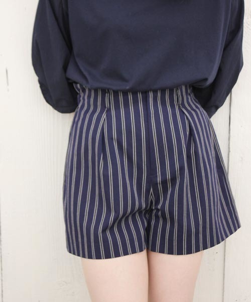 Chico(チコ)の「ハイウエストショーツ(その他パンツ・レディース・グリーン/グリーン系その他/ブルー/ブルー系その他・FREE)」の11枚目の写真