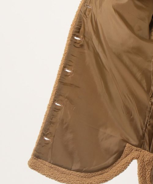 KOBE LETTUCE（コウベレタス）の「ビッグシルエットボアCPOジャケットコート（ダウンジャケット/コート・レディース・モカ/アイボリー/キャメル・FREE）」の6枚目の写真