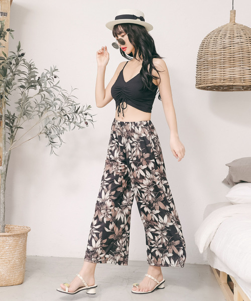 Dita（ディータ）の「【3点セット】リゾートパンツ付きビキニセット【RT】（水着・レディース・ブラック/グリーン/グリーン系その他/ブラック系その他/ネイビー・L/XL/M）」の2枚目の写真