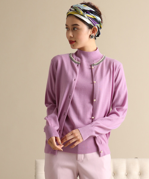 Tiara(ティアラ)の「パールネックアンサンブルニット(ニット/セーター・レディース・ブラック/グレー系その他/グレー/ラベンダー・FREE)」の14枚目の写真