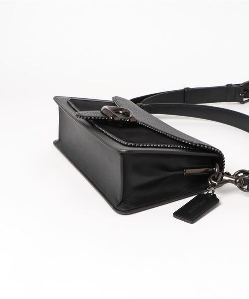 COACH（コーチ）の「タビー ショルダー バッグ 26 ウィズ ビーズ