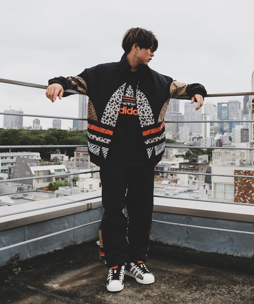 adidas × ATMOS　別注　CRAZY ANIMAL TRACK TOP adidas（アディダス）の「adidas × ATMOS CRAZY ANIMA TRACK TOP