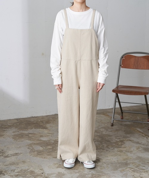 Chaco closet（チャコ クローゼット）の「カツラギ ワイドシルエットサロペットパンツ（サロペット/オーバーオール・レディース・ベージュ/ブラック/ホワイト系その他・FREE）」の10枚目の写真