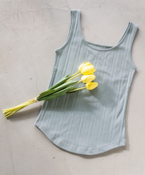 mysty woman(ミスティウーマン)の「2WAYテレコタンク 940346(タンクトップ・レディース・ブラック/オフホワイト/ライム/ライトカーキ/モカ/イエロー/ブルー・FREE)」の6枚目の写真