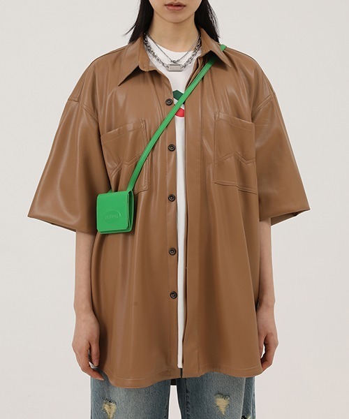 MASONPRINCE（メイソンプリンス）の「【MASONPRINCE】Oversized PU leather half sleeve shirt PY4004（シャツ/ブラウス・メンズ・ブラウン/ブラック・XL/L/S/M）」の16枚目の写真