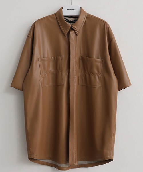 MASONPRINCE（メイソンプリンス）の「【MASONPRINCE】Oversized PU leather half sleeve shirt PY4004（シャツ/ブラウス・メンズ・ブラウン/ブラック・XL/L/S/M）」の19枚目の写真