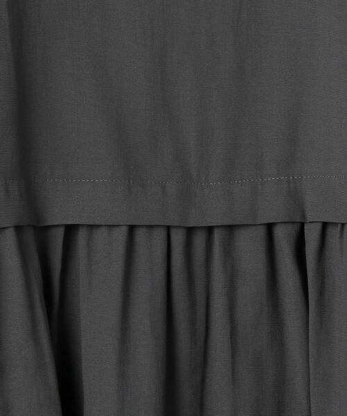 UNITED ARROWS（ユナイテッドアローズ）の「UBCC ペプラム ショートスリーブ プルオーバー◆（シャツ/ブラウス・レディース・ライトグレー/ベージュ/オフホワイト・FREE）」の16枚目の写真