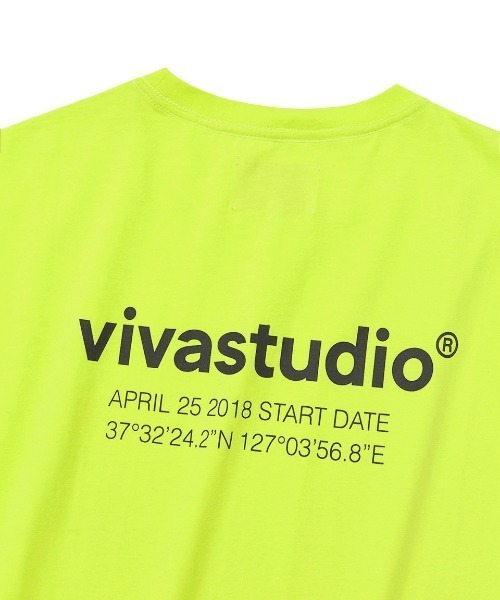 VIVASTUDIO(ビバスタジオ)の「LOCATION SHORT SLEEVE(Tシャツ/カットソー・メンズ・ホワイト/ライトグレー/ライトグリーン/ブラック/インディゴブルー/チャコールグレー・SMALL/MEDIUM/X-LARGE/LARGE)」の20枚目の写真