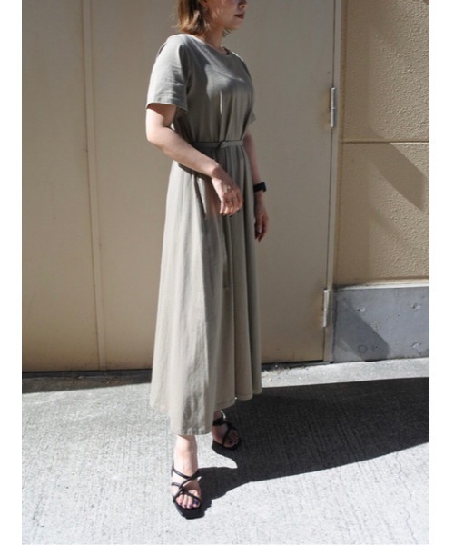 AZUL by moussy（アズールバイマウジー）の「TUBE CROSS BELT SANDALS/チューブクロスベルトサンダル（サンダル・レディース・ホワイト/ブラック・MEDIUM/SMALL/LARGE）」の21枚目の写真