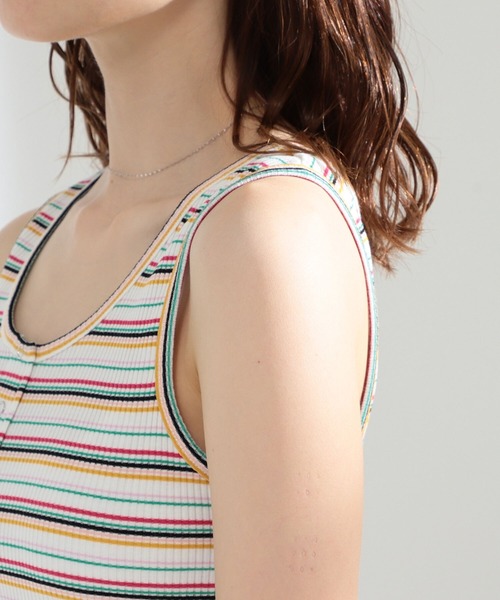 Ray BEAMS（レイビームス）の「Ray BEAMS / マルチ ボーダー タンクトップ（タンクトップ・レディース・ホワイト/イエロー/ブラック・ONE SIZE）」の10枚目の写真